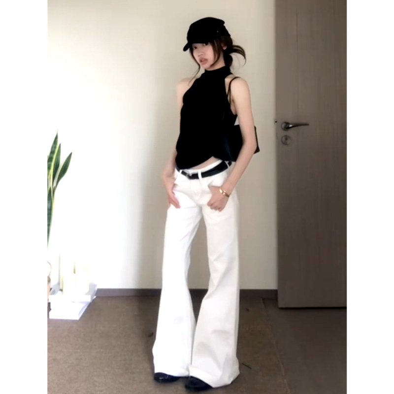 Lightly Mature Commuter Style Black Slim-Fit Halter Top High-Waisted Slimming Wide-Leg Jeans Two-Piece Set for Women Summer Lightly Mature Commuter Style Black Slim-Fit Halter Top High-Waisted Slimming Wide-Leg Jeans Two-Piece Set for Women Summer