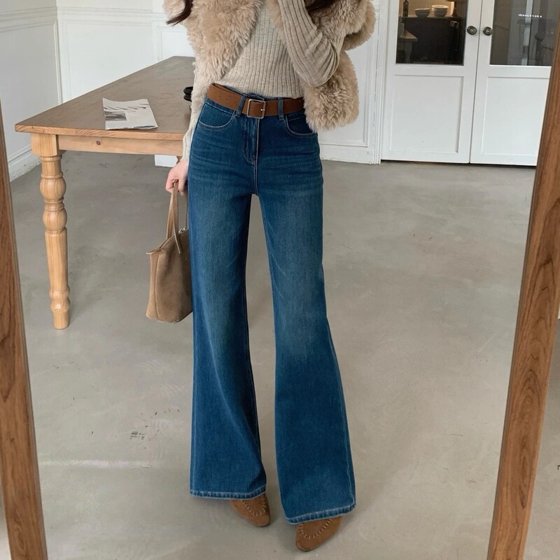 Four-Way Stretch Supermodel Flared Pants for Women, Winter Fleece-Lined, High-Waisted, Slimming, Non-Tight, Floor-Length Pants, European Style 61866 Four-Way Stretch Supermodel Flared Pants for Women, Winter Fleece-Lined, High-Waisted, Slimming, Non-Tight, Floor-Length Pants, European Style 61866