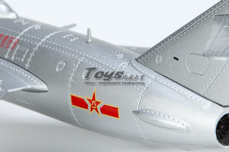 Hợp kim 1:48 歼 5 máy bay chiến đấu MiG 17 bộ sưu tập mô hình đồ chơi tĩnh kỷ niệm mô hình xe khách thaco