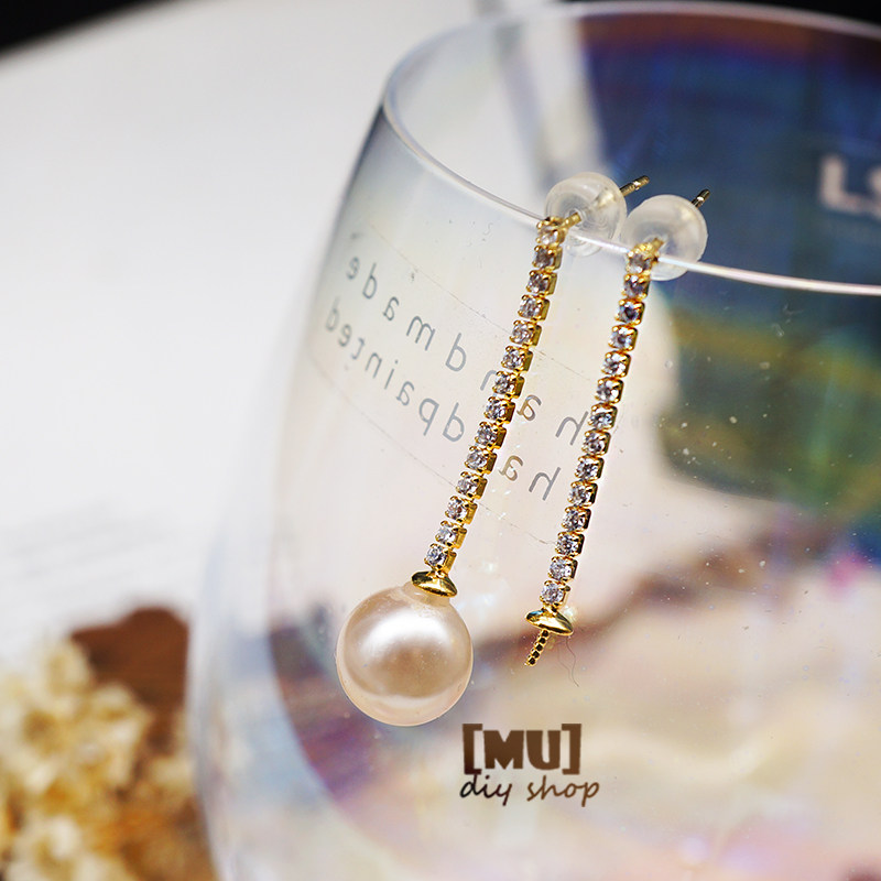 DIY handmade accessories Import 18K Baum gold plated Paochromatic flow line zircon with pin 925 silver needle ear pin 2 Dimensions