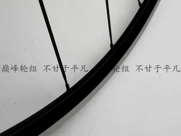 Roues de vélo cyclisme sur route - Ref 2367395 Image 17