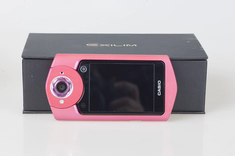 Casio EX-TR550 Đã qua sử dụng Máy ảnh chụp ảnh tự sướng làm đẹp Selfie Artifact - Máy ảnh kĩ thuật số