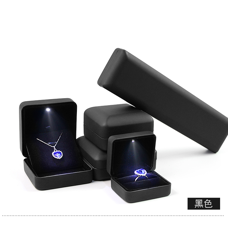 Coffret à bijoux J.SHAREM    - Ref 3107079 Image 40