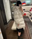Moncler/Mengkou Gaou в длинном чистом цвете Яркое лицо, соединяющее женскую штифт с капюшоном, пиджак знает, что покупка воздуха