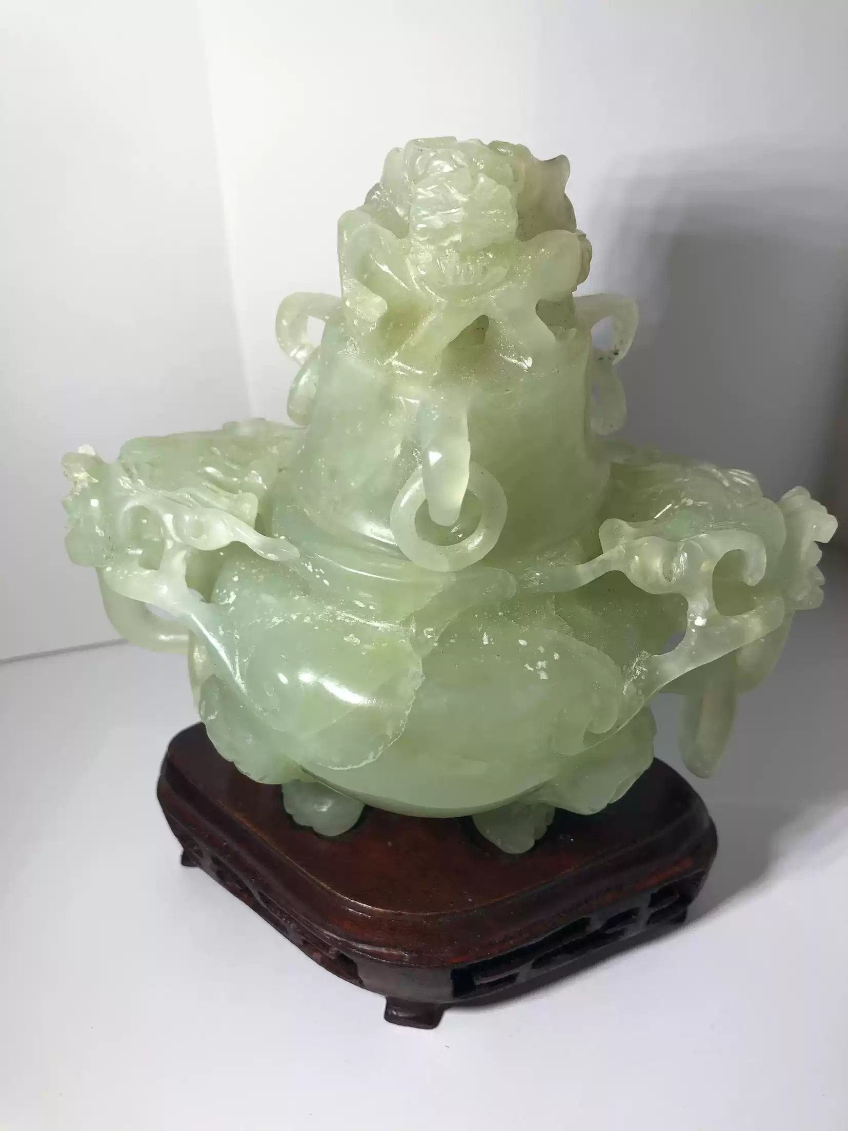 天然石玉石岫玉香炉龙头雕高16.5cm加底座宽14.5cm重