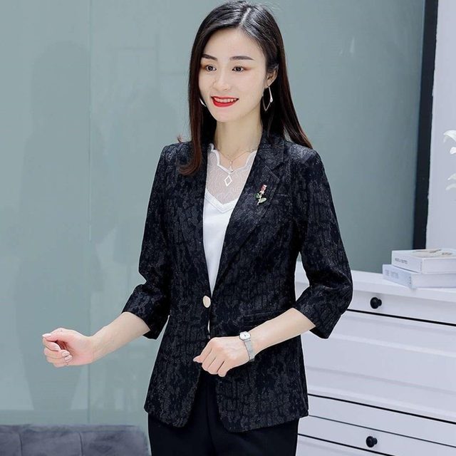 ເສື້ອຢືດເສື້ອຢືດ lace blazer ແຟຊັ່ນລະດູຮ້ອນມາໃໝ່ຂອງແມ່ຍິງ 3/4/4 sleeve temperament slim versatile outer top.