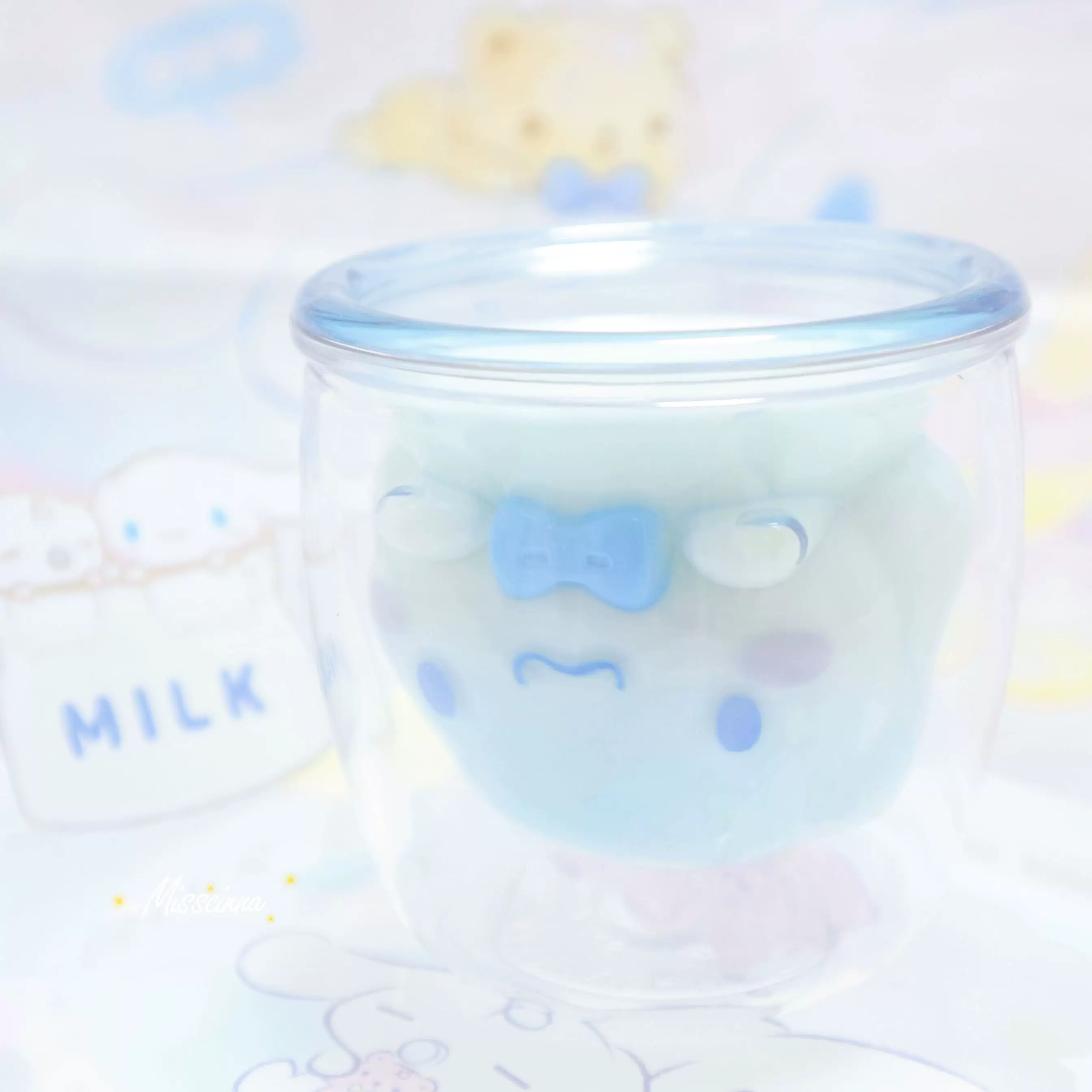 Двухслойный молочный стакан (Miss Yugui Sanrio Cinnamoroll), 180 мл, термостойкость до 80°C