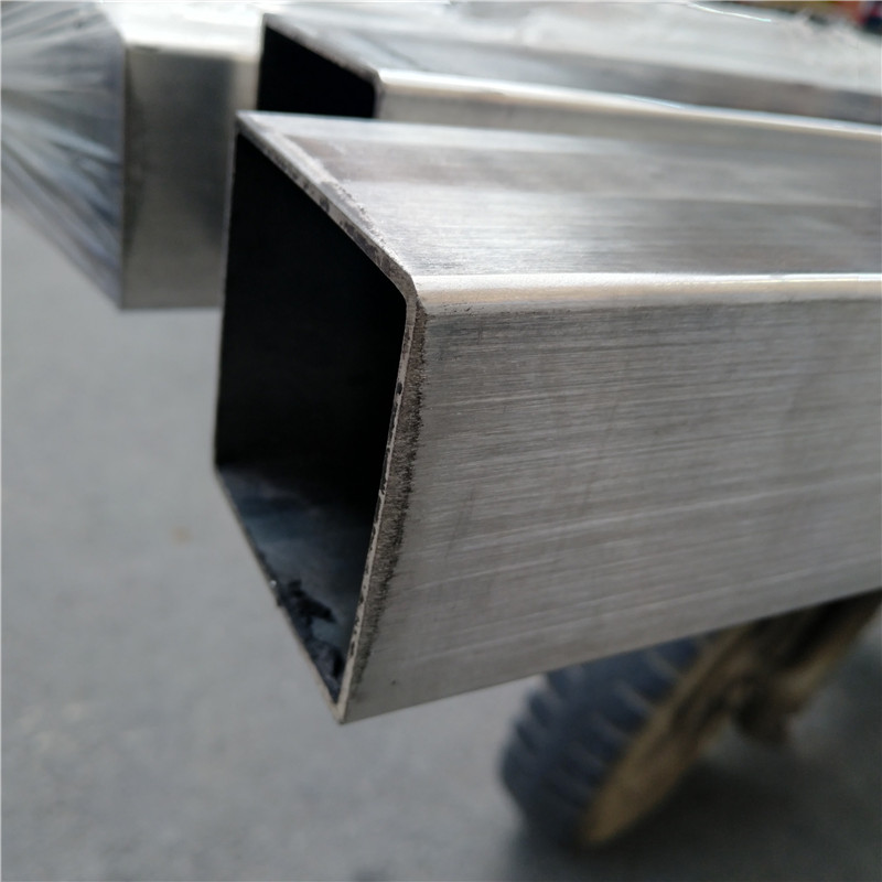 201 Stainless steel square tube decorated rectangular tube mesh round pipe thickness rolling iron pipe cut 25*1 5