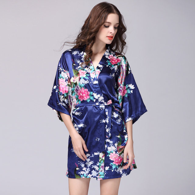 Ice silk silk women's nightgown summer mid-sleeve peacock casual pajamas home wear set women's pajamas WP065