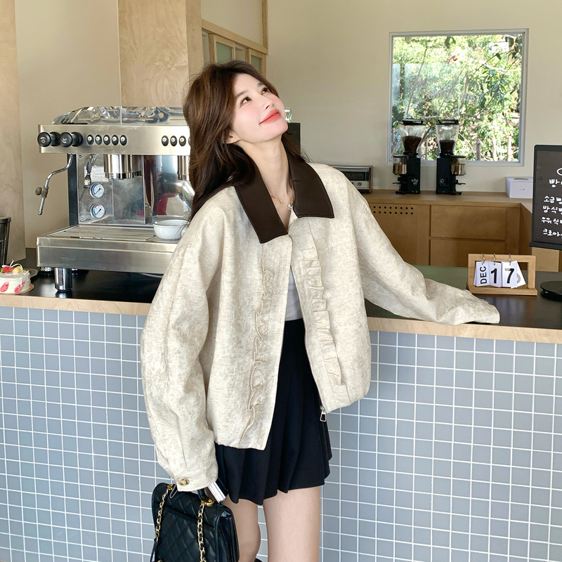 Beimuqi Beige Short Jacket for Women 2026 Spring Season with Ruffle Design and Pu Leather Patchwork Turn-Down Collar Jacket