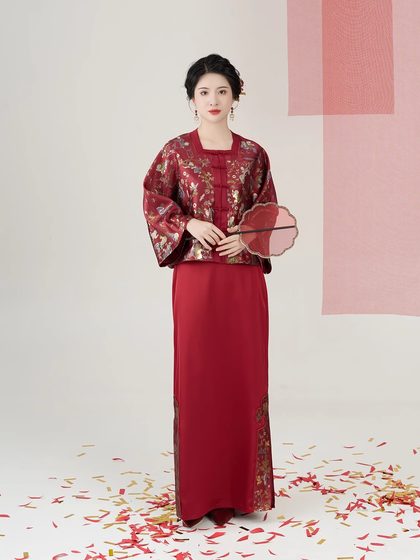 喜至庆来织造司原创新中式改良妆花方领对襟衫直筒半身裙订婚礼服