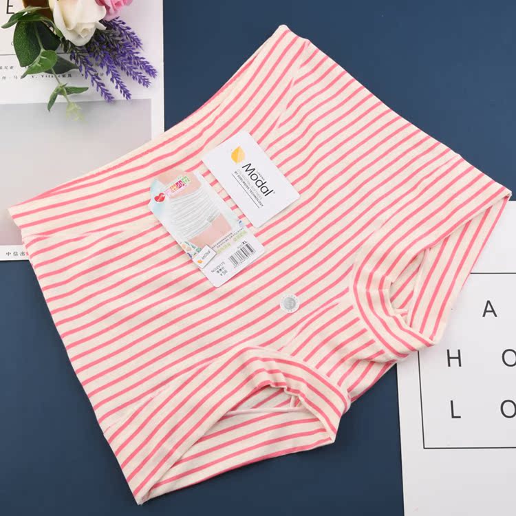 Đầy đủ 4 mảnh lụa cô gái đồ lót sọc cao eo lớn không có dấu vết tam giác nữ quần lót nữ cho người cao tuổi