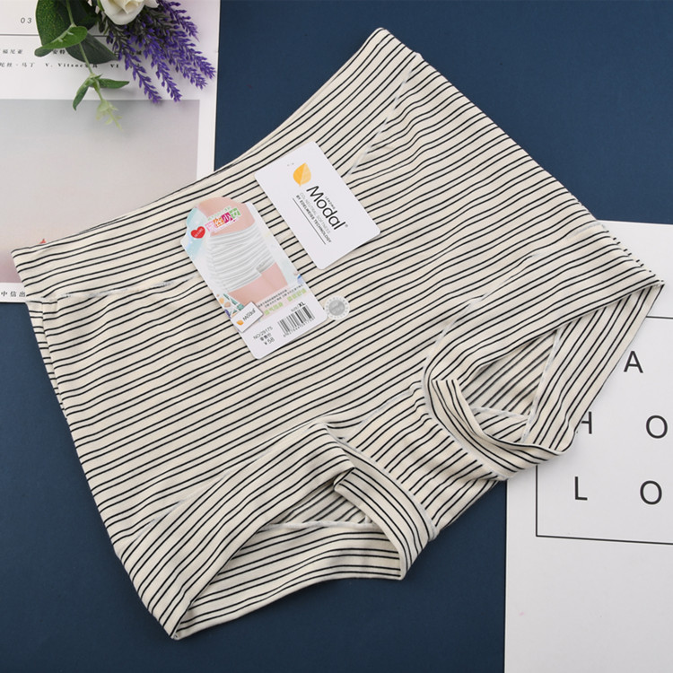 Đầy đủ 4 mảnh lụa cô gái đồ lót sọc cao eo lớn không có dấu vết tam giác nữ quần lót nữ cho người cao tuổi