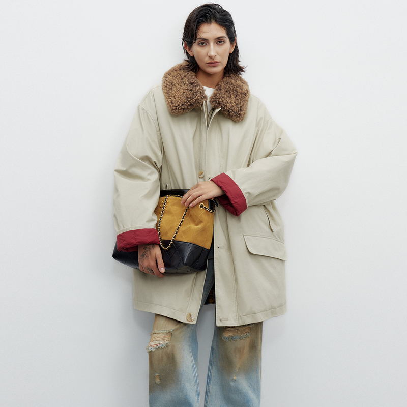 Jiye Fur Mid-Length Lamb Wool Lapel White Goose down Parka Jacket for Women | Second-Hand Fashion Jiye Fur Mid-Length Lamb Wool Lapel White Goose down Parka Jacket for Women | Second-Hand Fashion