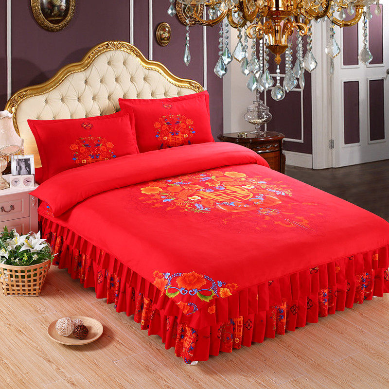 Wedding Celebration Large Red Thickened Grinding hairy bed dress with four sets of large version of flower bed cover bed cover bed linen