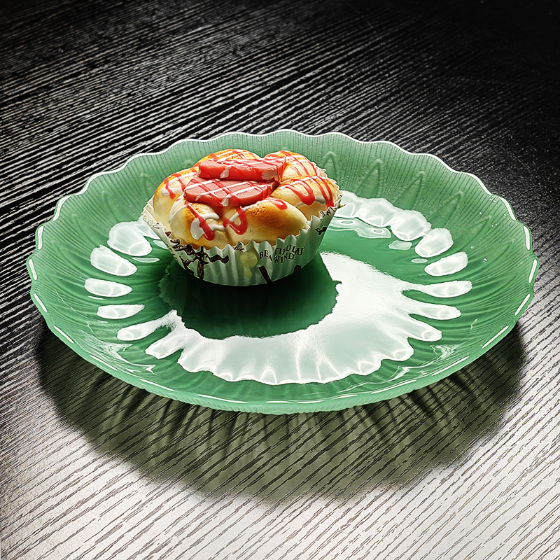 Crystal Glass Dish, Green Fruit Plate, Small Plate, Emerald Green Fruit Tray, High-End Exquisite Home-Use Fruit Bowl, Trendy and Aesthetically Pleasing