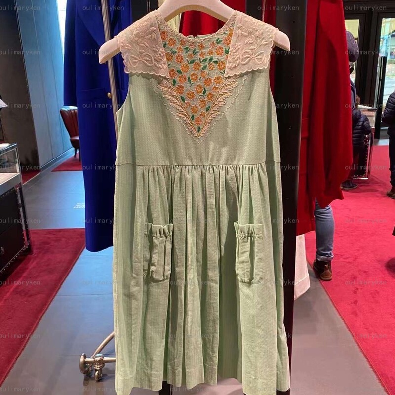 Italian Outlet Gucci Girls' Round-Neck Heavy Embroidery Sleeveless Dress, Green, 8A Years Old