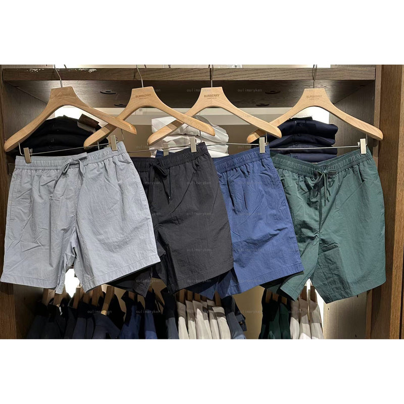 Italian Outlet Burberry Men's Casual Shorts with Pocket Letter Logo, Green, Size L Italian Outlet Burberry Men's Casual Shorts with Pocket Letter Logo, Green, Size L