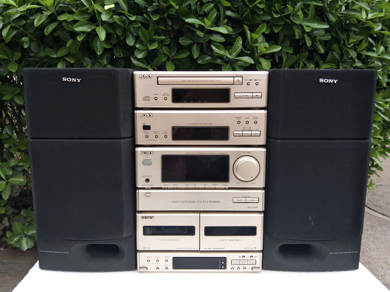 Sony FH-E959 high-end combo audio