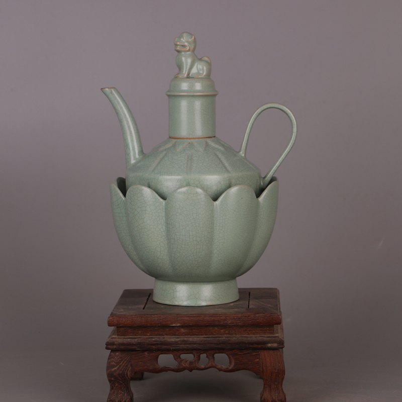 Song Ru Kiln Green Glaze Open Lotus Dog Head Pot Imitates Song Dynasty Qingliang Temple Imperial Nail Porcelain Collection Pendings