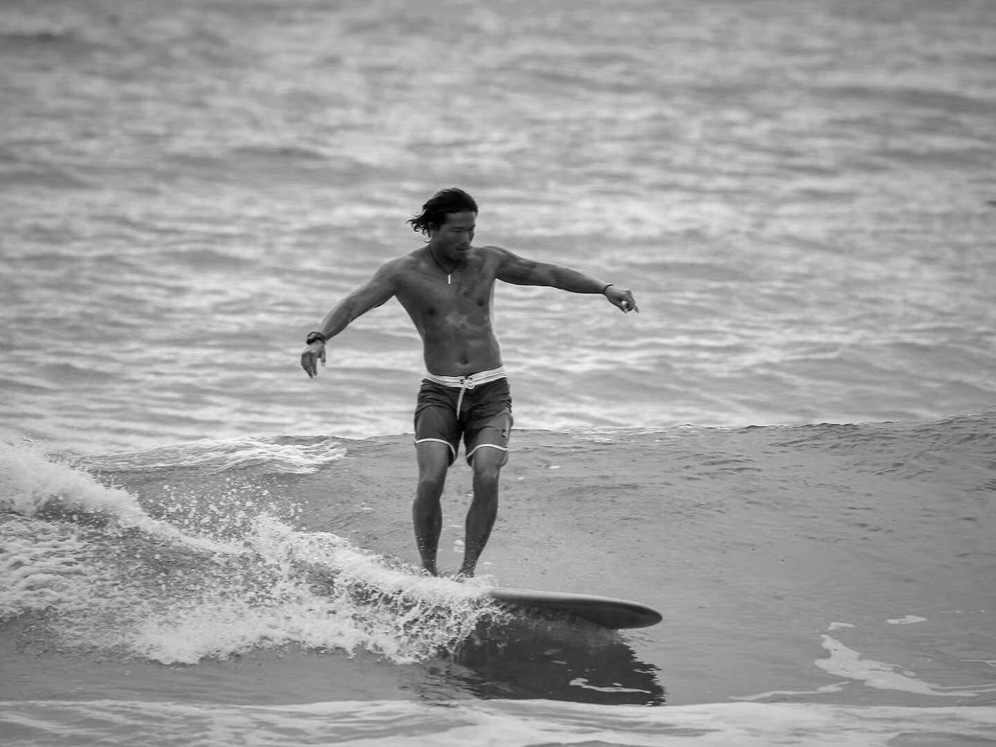 Hagrid Surf Club 4 VIP private lessons 1v1