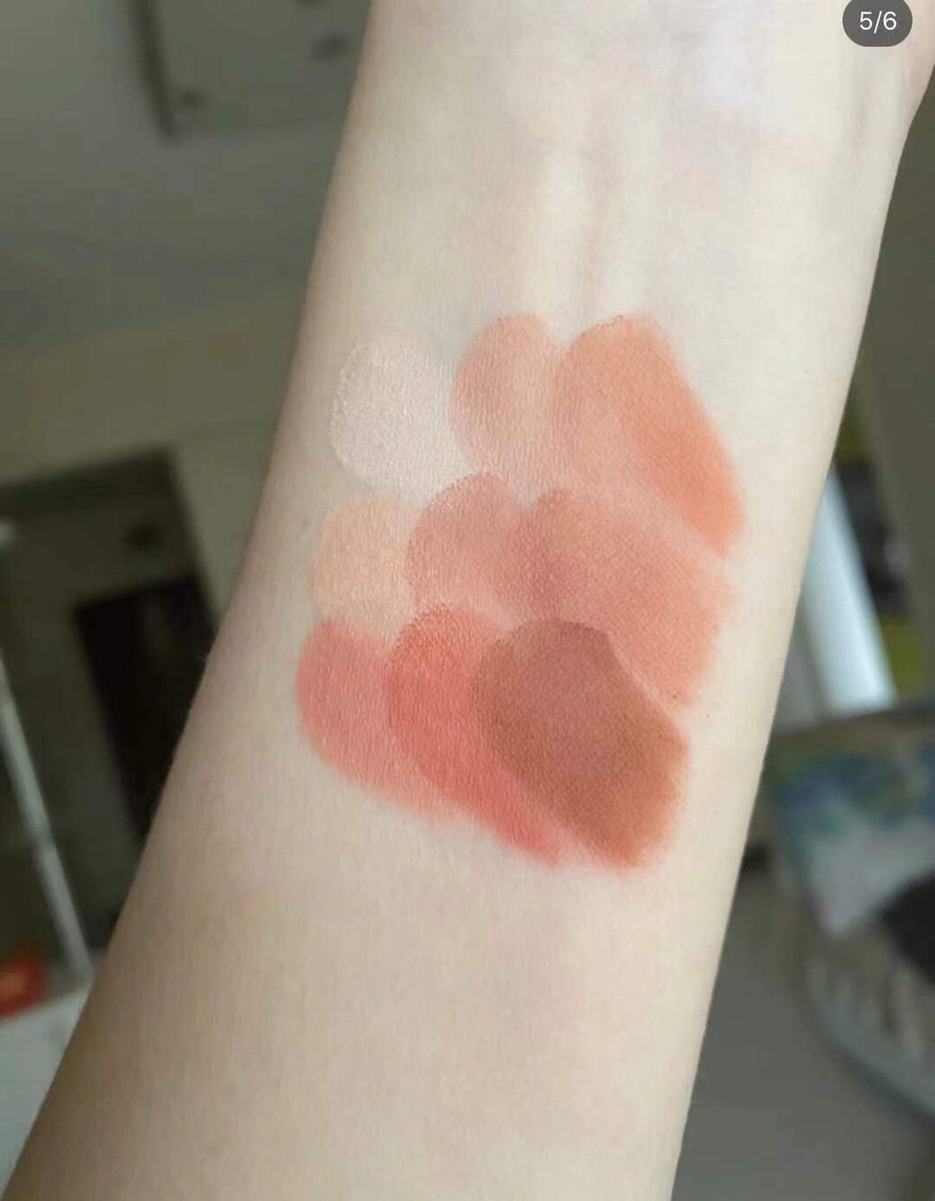 Тени для век 3ce九宫格眼影盘douquet/overtake/dear nude /smoother 亚克力盘