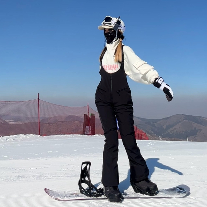 Gsou Snow Women's Ski Pants with Suspenders, Elastic Slim-Fit, Winter Outdoor Waterproof and Warm Snow Pants