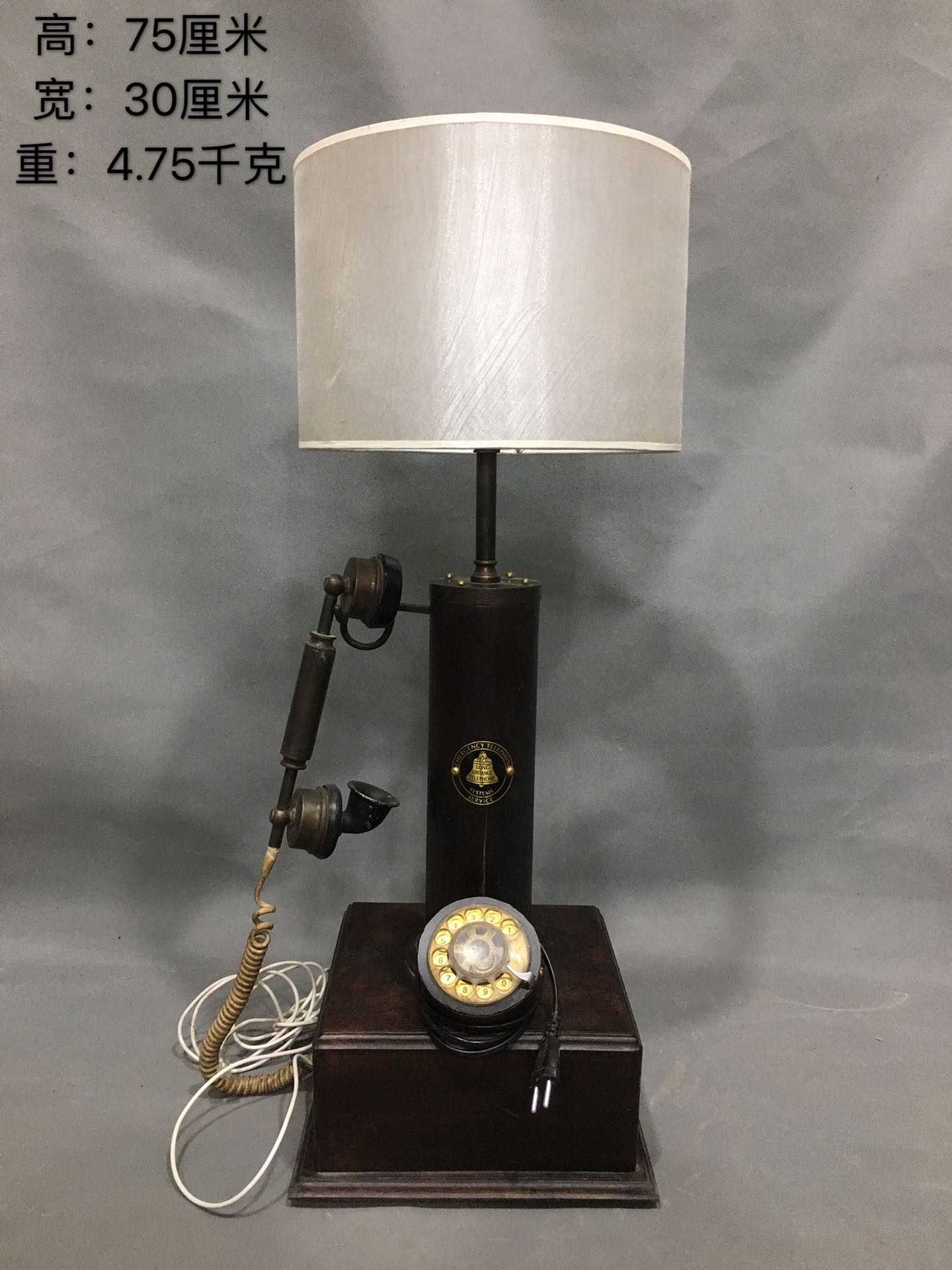 Folk Collection Old-style Telephone Republic Old Phone Fat Daily News Radio Television Props Miscellaneous Collection