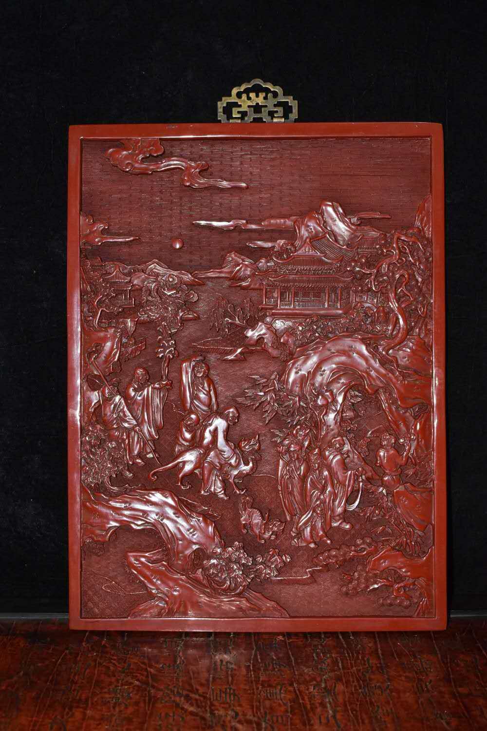 A folk collection of old lacquerware hanging screens for one piece