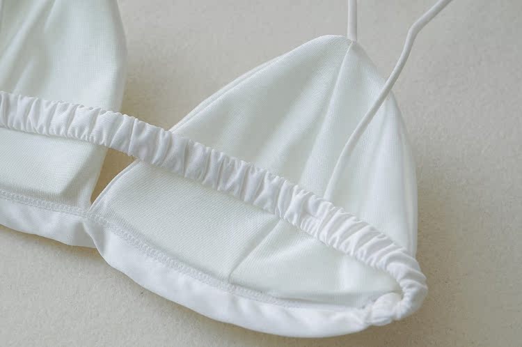 Sâu V Mở Lại Mỏng Áo Ngực Mỏng Sling Tam Giác Cup Mỏng Cotton Cup Màu Rắn Nữ Không Có Thép Nhẫn Sexy Bikini Đồ Lót