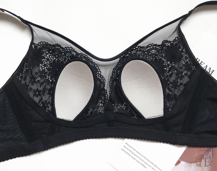 Casual 19 mùa xuân và mùa hè mới không có vòng ngực thép 7063 siêu mỏng ngực lớn nhỏ đầy đủ đồ lót chống chói - Strapless Bras shop nội y