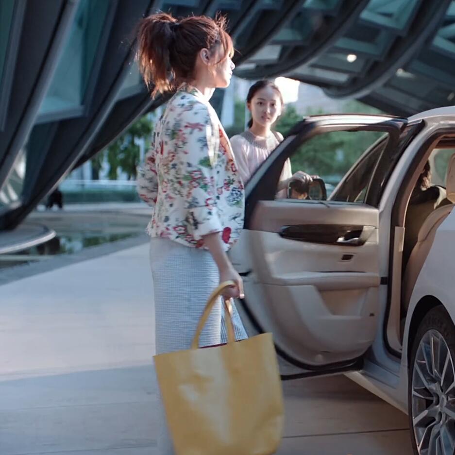 Xuân 2019 sản phẩm mới Jiang bóng cùng một đoạn in bộ đồ nhỏ Slim size lớn chất béo tay áo MM7 phù hợp với áo khoác nữ shop quần áo nữ gần đây