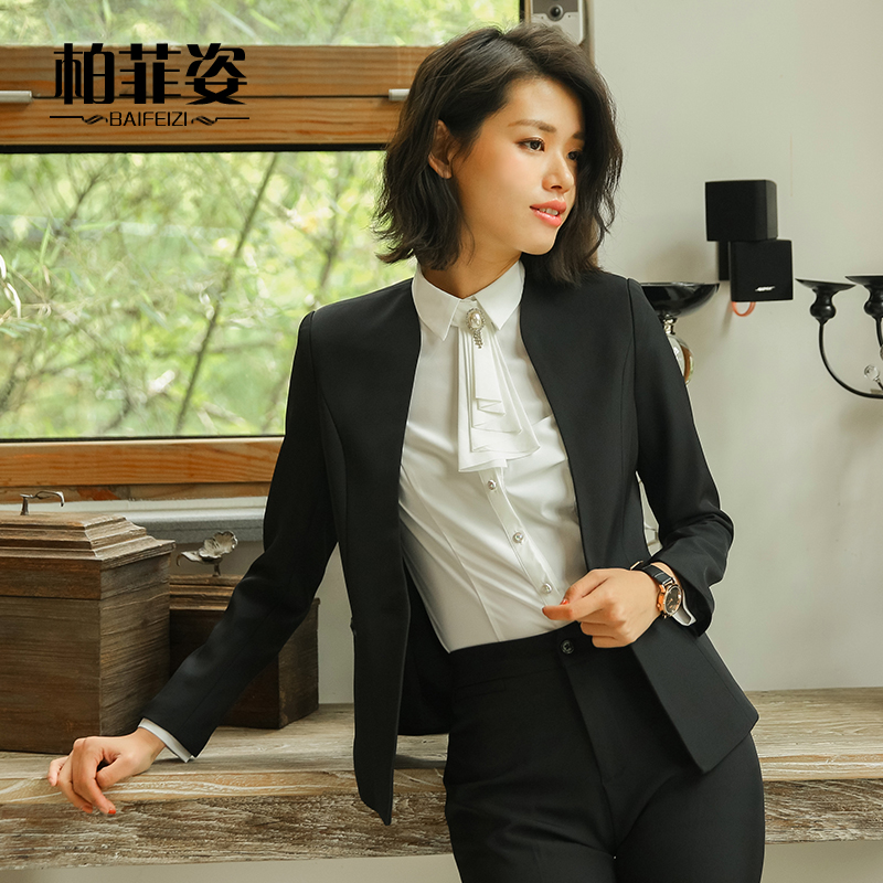 Tailleur femme - Ref 3241929 Image 4