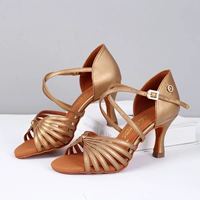 Подкова пальмового масла и продвинутая танцовщица 6,5 см.