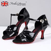 Черная ярко -кожаная подкова красная нижняя часть и 7,5 см. Профессиональная танцовщица