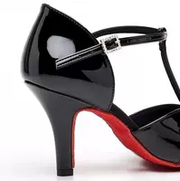 Черная ярко -кожаная красная дно и 7 см. Профессиональная танцовщица