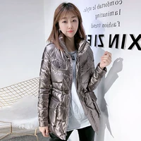 Зимний пуховик, модная короткая куртка с пухом, 2020, облегающий крой, на шнурках