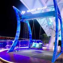 Internet celebrity water curtain swing large amusement equipment scenic spot Internet celebrity check-in luminous waterfall induction water does not get wet