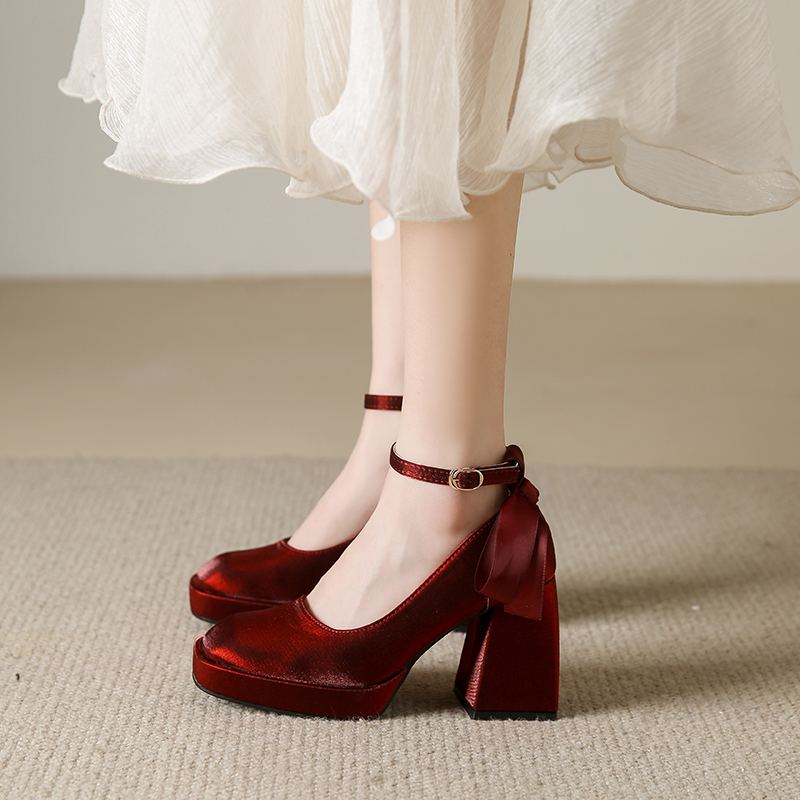French-Style Petite High-Heeled Shoes for Women, Chunky Heel, Red Xiuhe Wedding Shoes, Bridal Shoes, 2025 Spring Style, Square-Toe Single Shoes