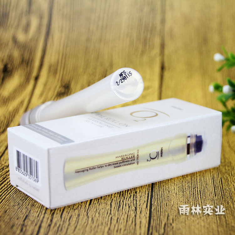 Tinh chất dưỡng ẩm mắt Mistine O2 của Thái Lan cho các nếp nhăn giúp làm mờ quầng thâm kem mắt chứa retinol