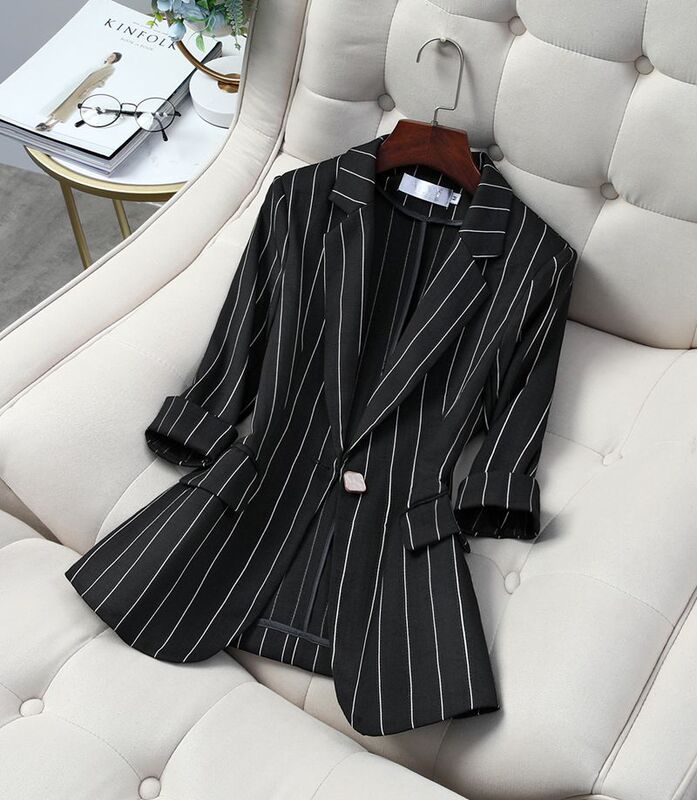 Striped Blazer Jacket for Women, Short Top, 2026 Spring/Summer New Thin Style, Three-Quarter Sleeves, Slim Fit, Professional Suit, Trendy