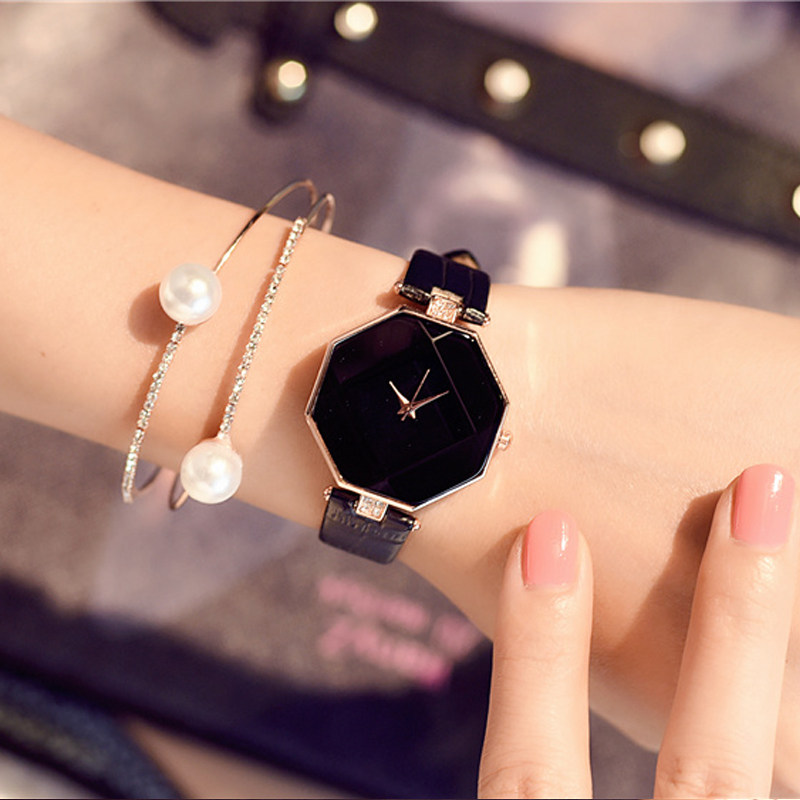 2021 new small watch female students Korean version simple temperament fashion trend small ins niche design