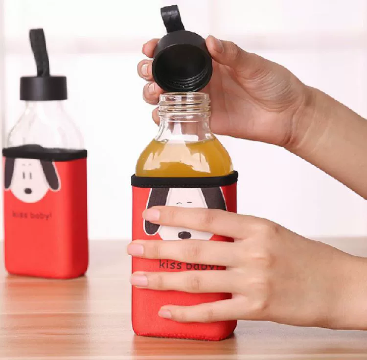 Phim hoạt hình dễ thương loạt chó lễ hội cầm tay cầm ly đặt ly Nước ngọt vuông đơn giản và đơn giản 350ml bình tập uống