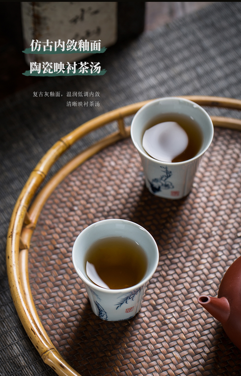 Hand made blue and white porcelain cup small kung fu tea set a single single CPU master cup Japanese tea taking tea cup