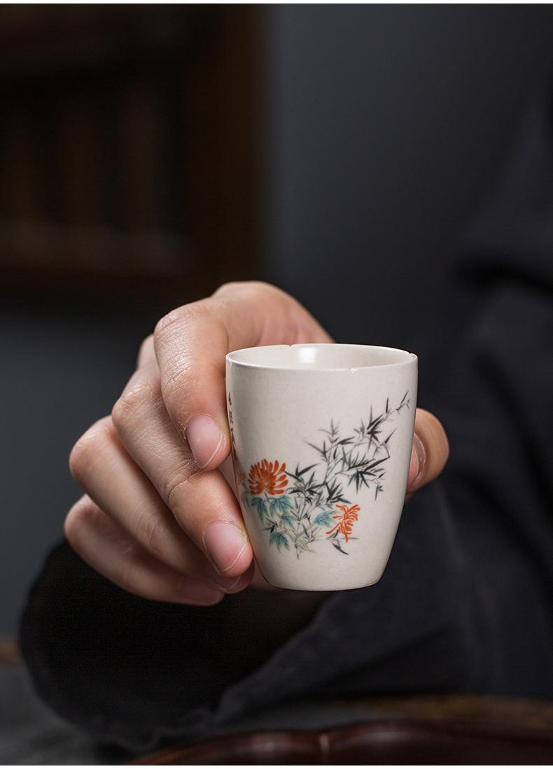 Jingdezhen ceramic kung fu tea cups small Japanese master sample tea cup white porcelain cup single cup "women 's singles a ceramic tea set