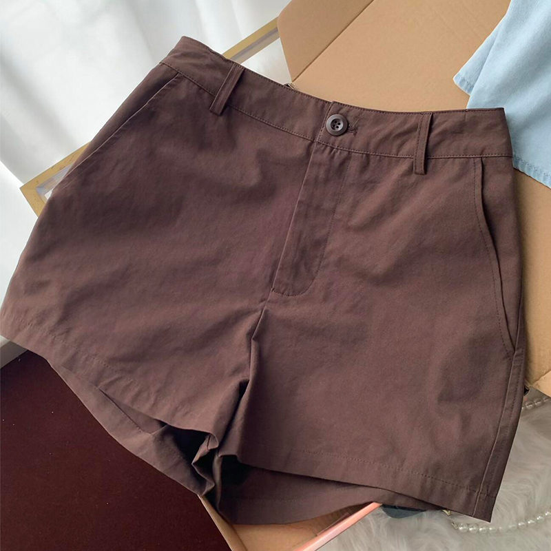 American Retro Slim-Fit Casual Shorts for Women 2026 Summer New Versatile Commuting Straight-Leg Wide-Leg Pants for Petite Figures American Retro Slim-Fit Casual Shorts for Women 2026 Summer New Versatile Commuting Straight-Leg Wide-Leg Pants for Petite Figures
