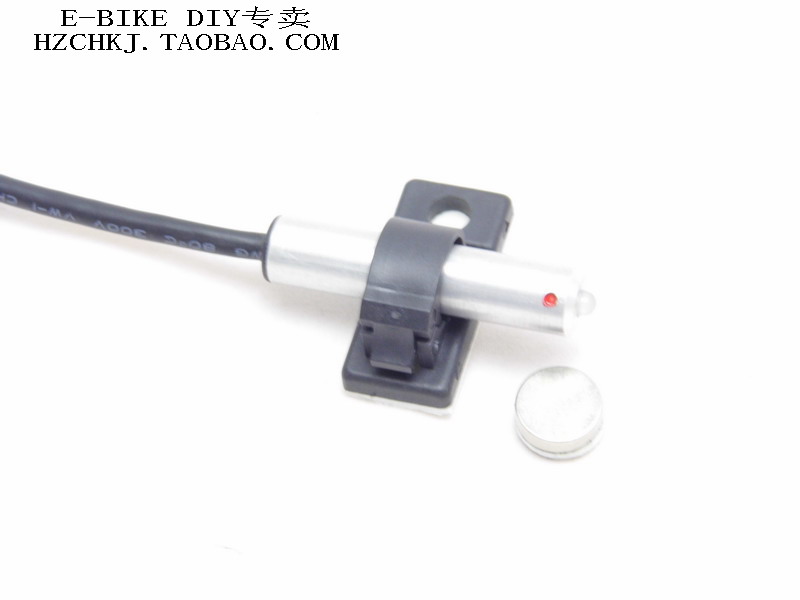 Oil disc electric vehicle brake power off signal sensor (microprocessor version)
