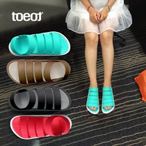 2022 New South Korean Tote Toet sandals Xiaping and soft sole comfortable tourist beach shoes