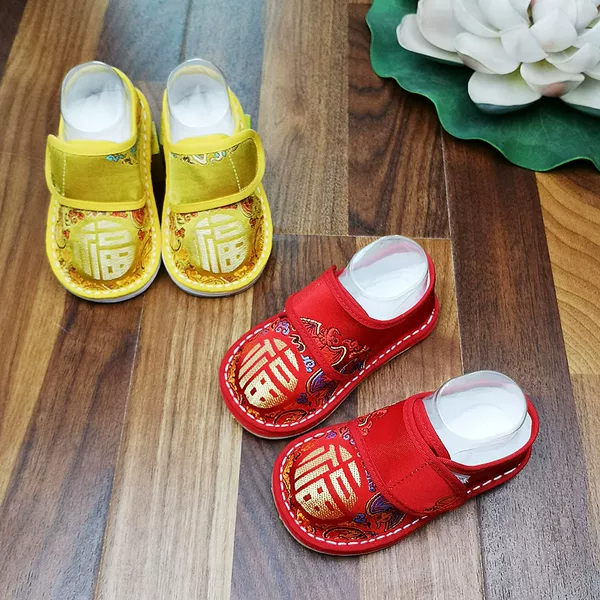 Товары от 足衣坊 行走不一样