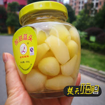 Hubei specialty Jinke hot girl sweet and sour spicy 300g two bottles of crispy appetizer rice kimchi glass bottle